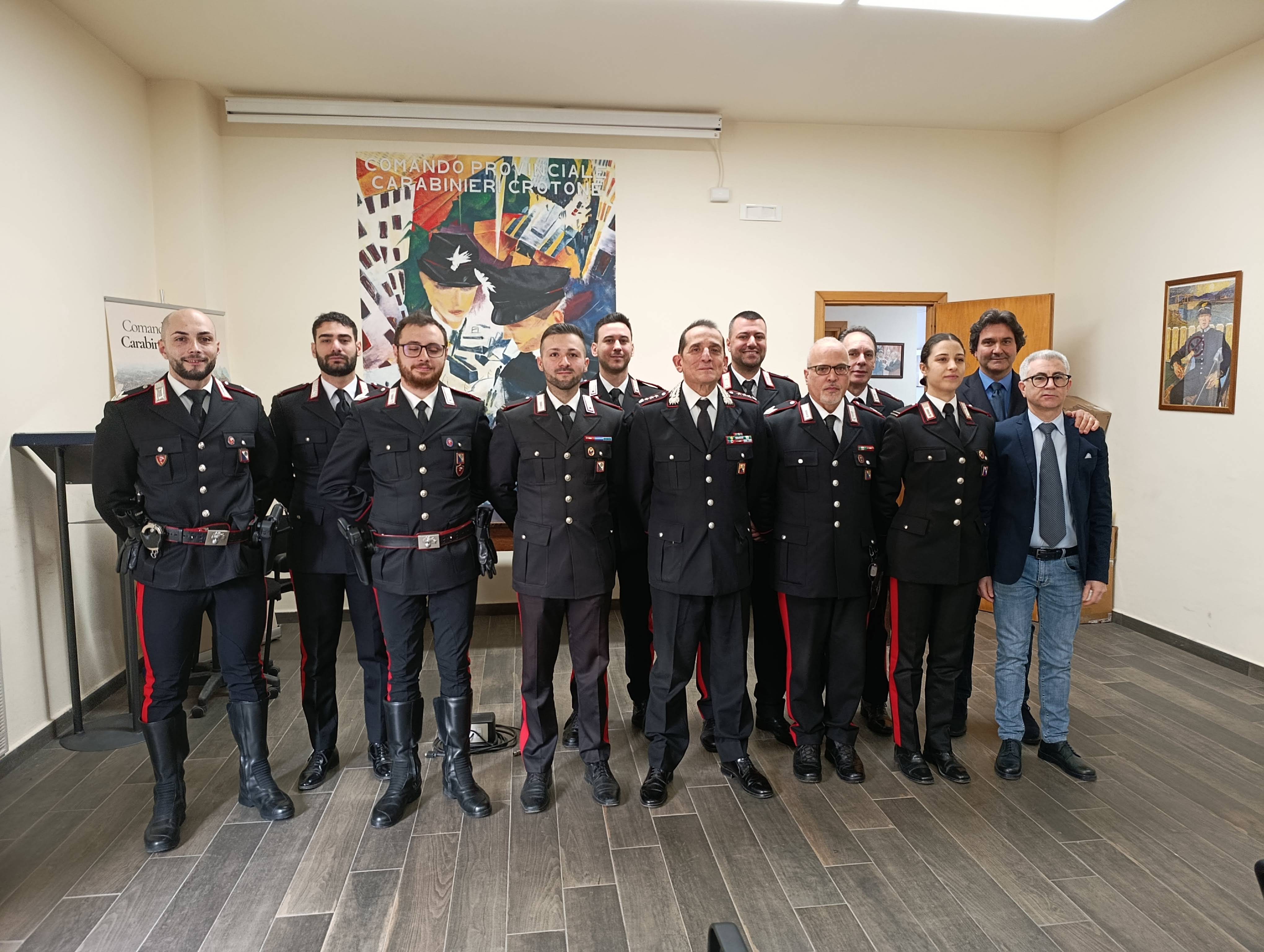 Crotone, nuove promozioni nell’Arma: consegnati i gradi a Brigadieri e Marescialli
