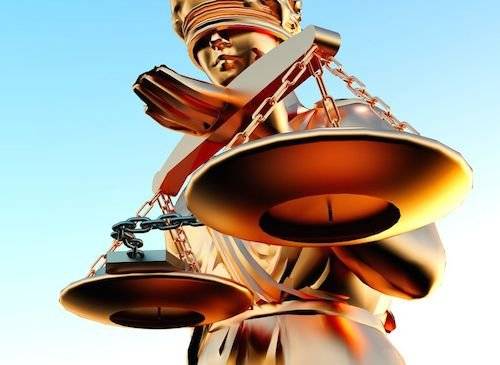 Clan, talare e divisa: il processo che riaccende il caso vibonese