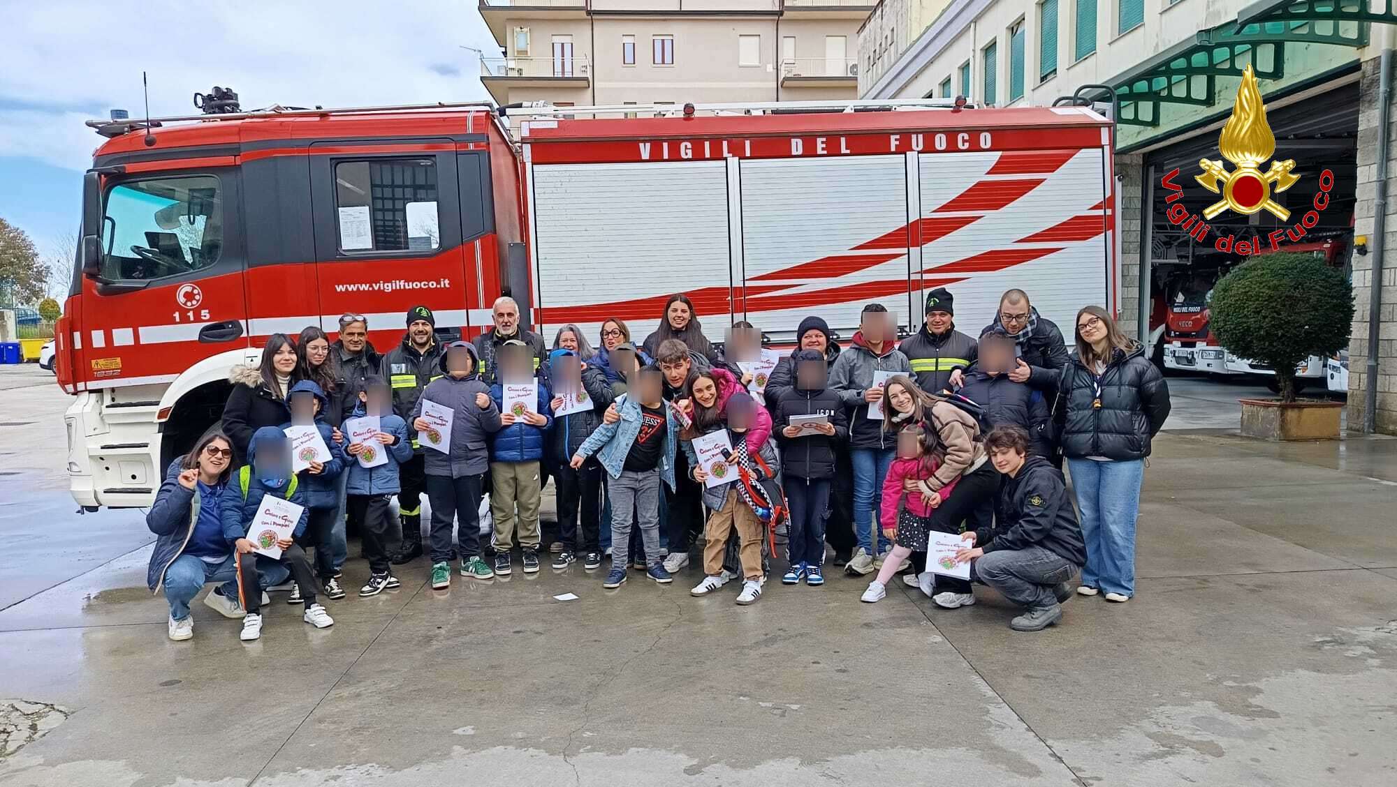 Vigili del Fuoco e inclusione, a Vibo Valentia una giornata speciale con i ragazzi di “Vivere a Colori”