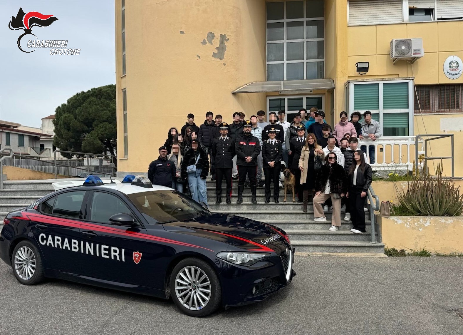 “Giovani e Legalità: a Cirò Marina gli studenti entrano nel cuore dell’Arma”