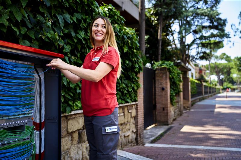 FiberCop accelera sulla sostenibilità: -36% emissioni e rotta verso il Net Zero