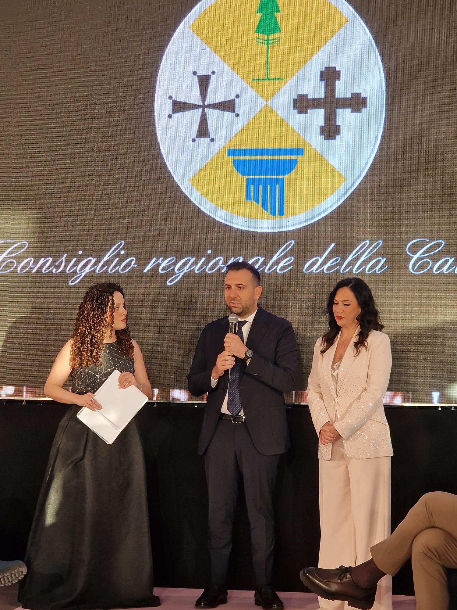 Forza, rinascita e coraggio in passerella: a Palazzo Campanella brillano le donne di Grace