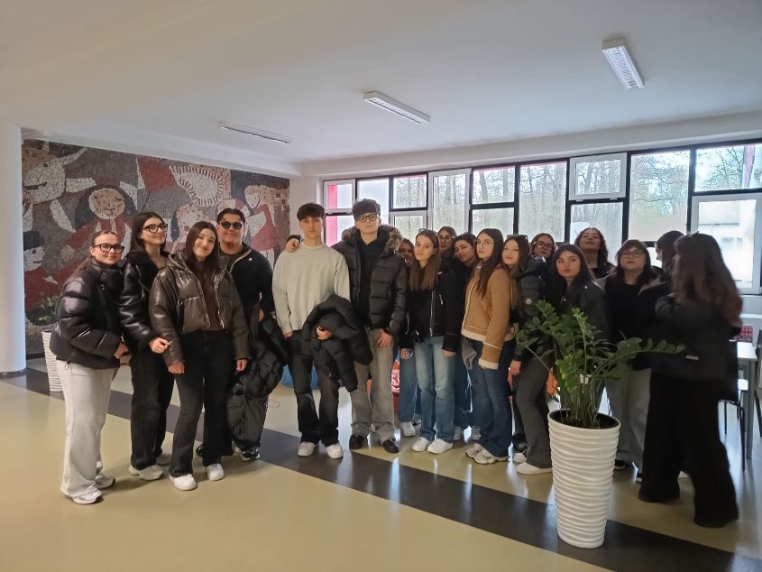 Da Crotone alla Polonia: il Liceo Pitagora costruisce ponti d’Europa con Erasmus+