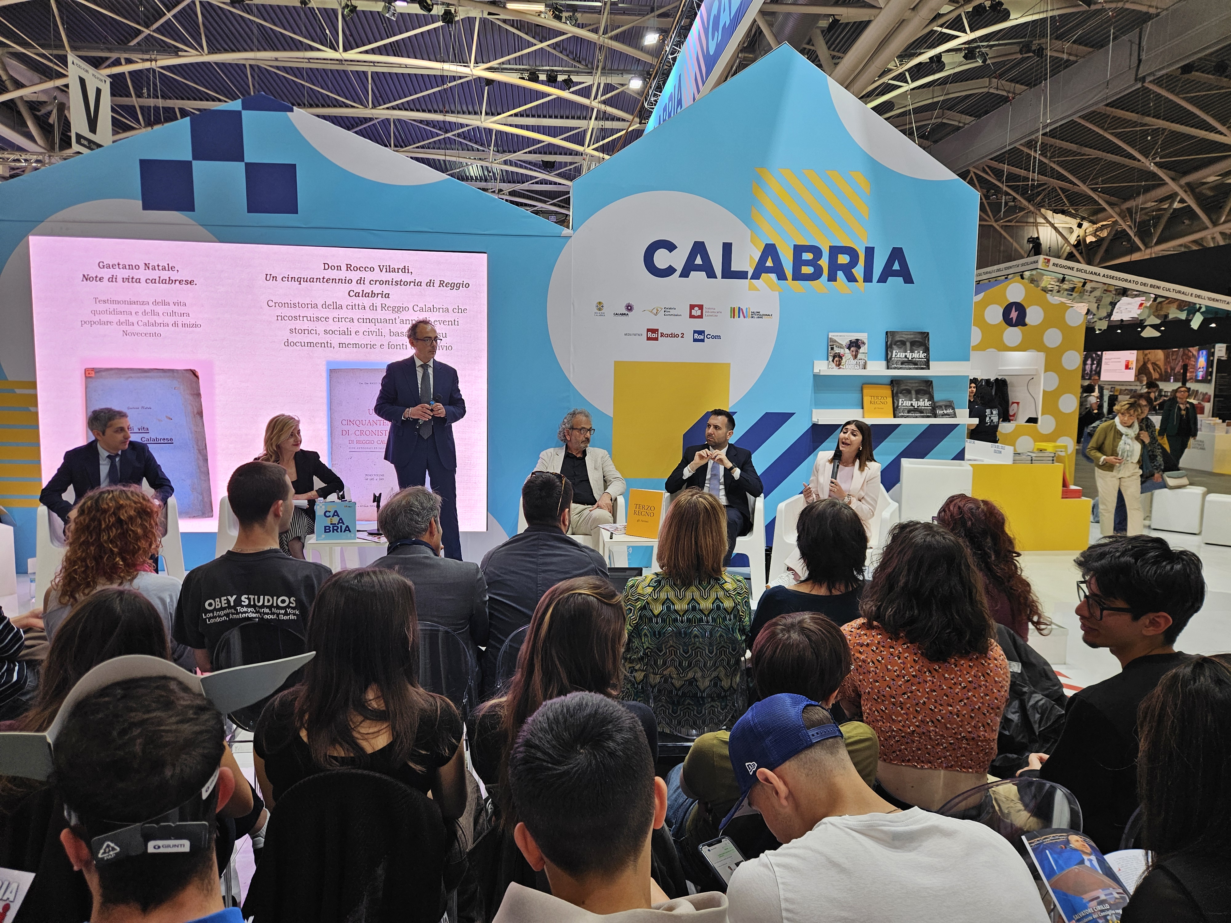 La Calabria conquista il Salone del Libro: cultura, identità e giovani protagonisti a Torino