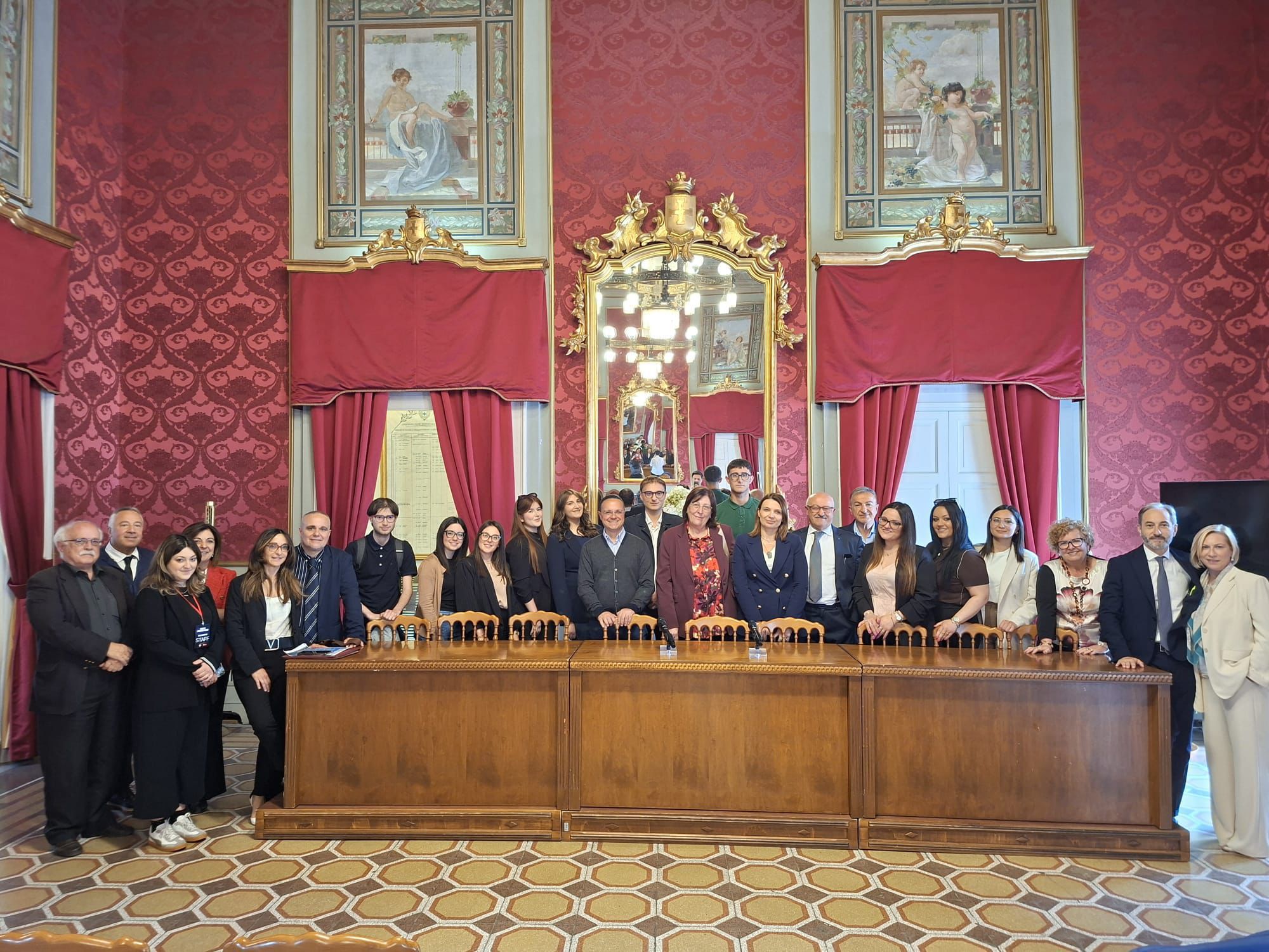 SCUOLA DI FORMAZIONE POLITICA: GRANDE PARTECIPAZIONE ALLA PRIMA GIORNATA DEDICATA ALL’EUROPA E AI GIOVANI