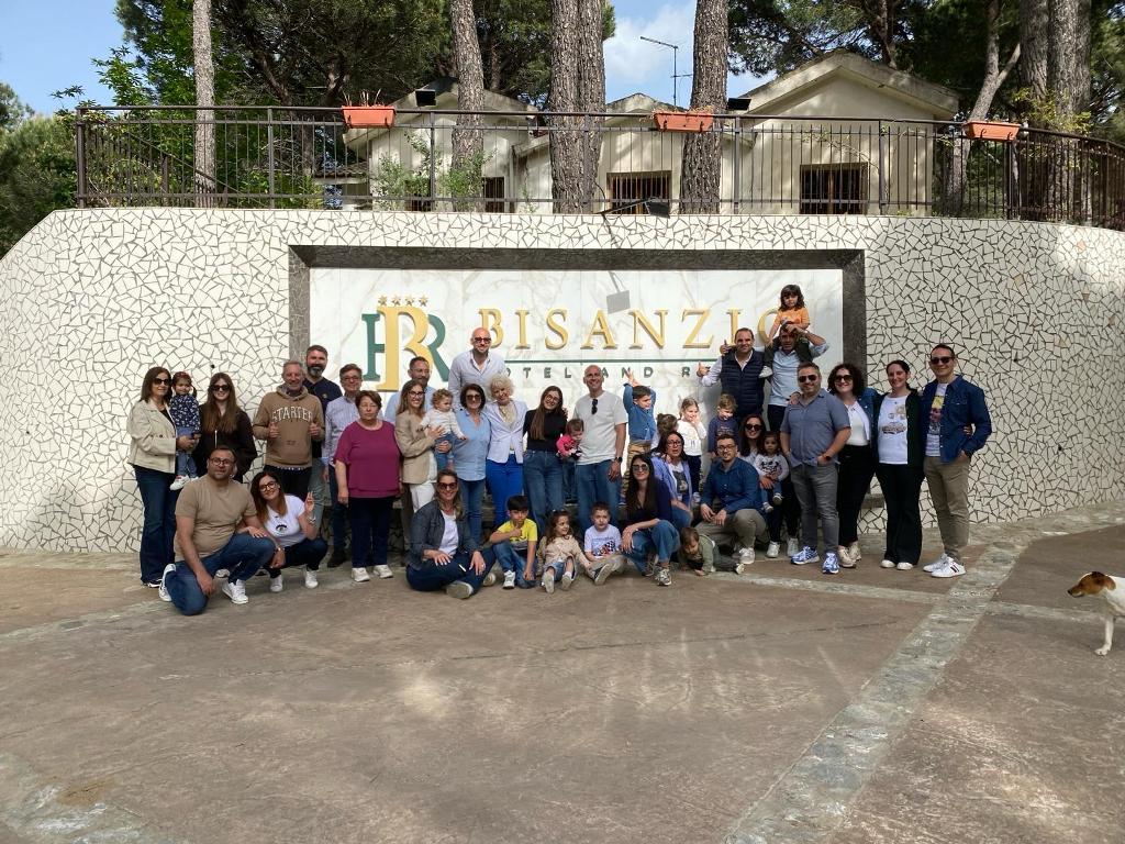 Rossano diventa una caccia al tesoro educativa: bambini e famiglie riscoprono il cuore storico della città