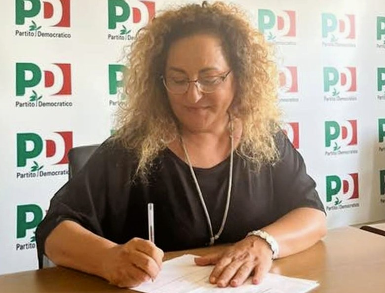 Il Paradosso di Tropea: Il PD Invoca la "Questione Morale" di Berlinguer e Chiede le Dimissioni di Macrì