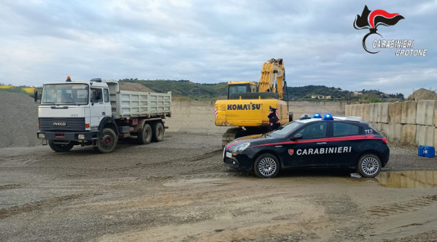 Cirò, blitz nei cantieri comunali: minorenne “in nero” e attività edile sospesa