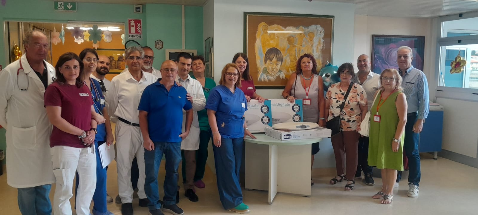 Un peso d’amore per i più piccoli: solidarietà in corsia all’Ospedale di Lamezia Terme