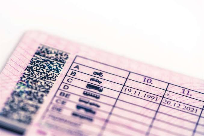 Patente a 17 anni, cambia il Codice della strada: cosa c’è davvero sul tavolo