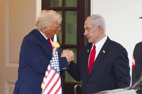 Gaza, la diplomazia torna al centro ma lo scontro resta aperto