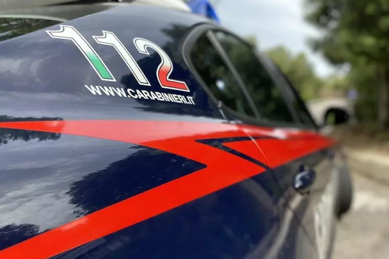 Cutro, 21enne ucciso a colpi di pistola nel centro abitato: ricercato il presunto autore