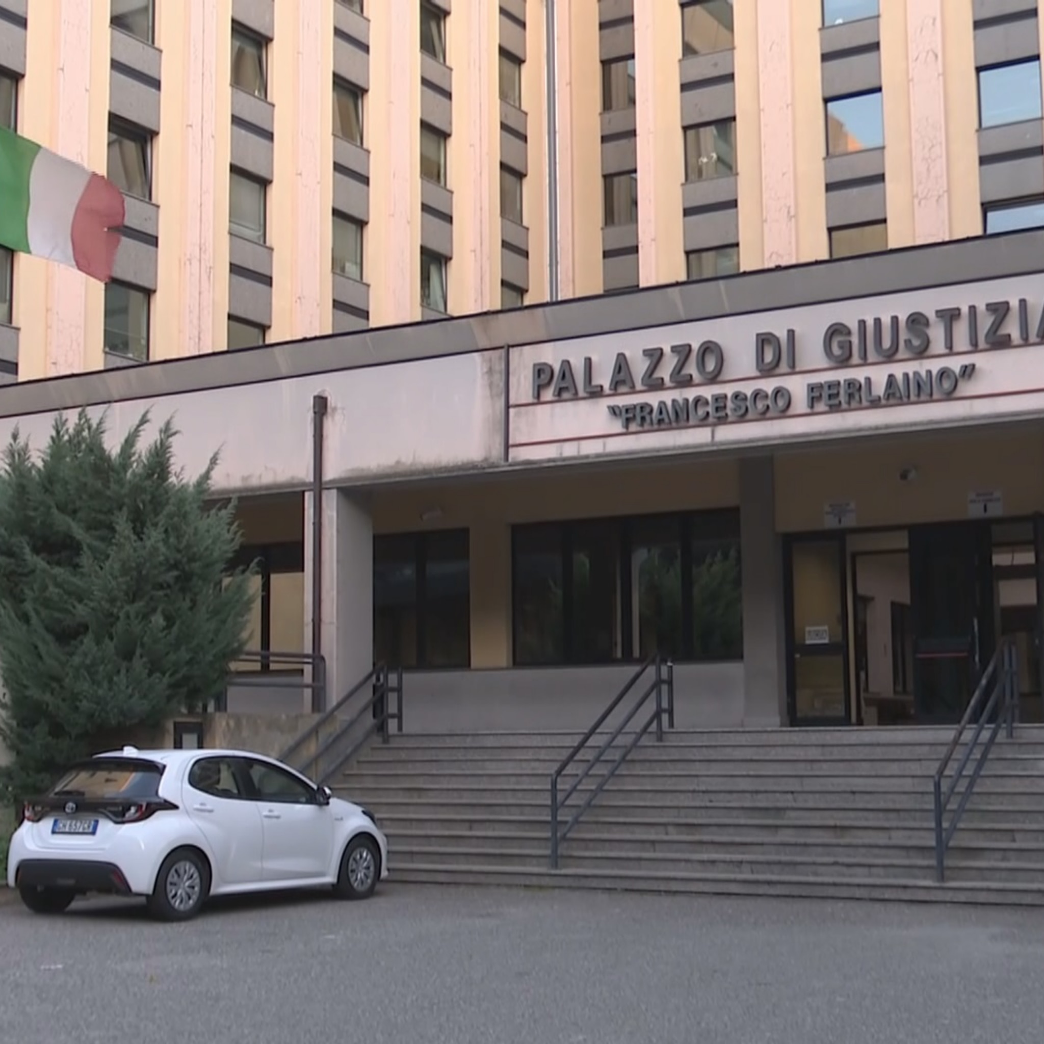 Ndrangheta, Gaetano Emanuele lascia il carcere: disposti i domiciliari per motivi di salute