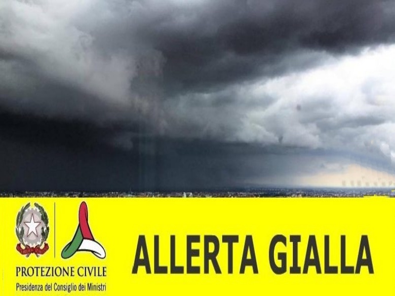 Calabria, allerta gialla per temporali: rischio su gran parte della regione
