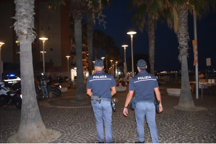 Crotone, violenze e aggressioni durante i controlli: chiuso un locale sul lungomare