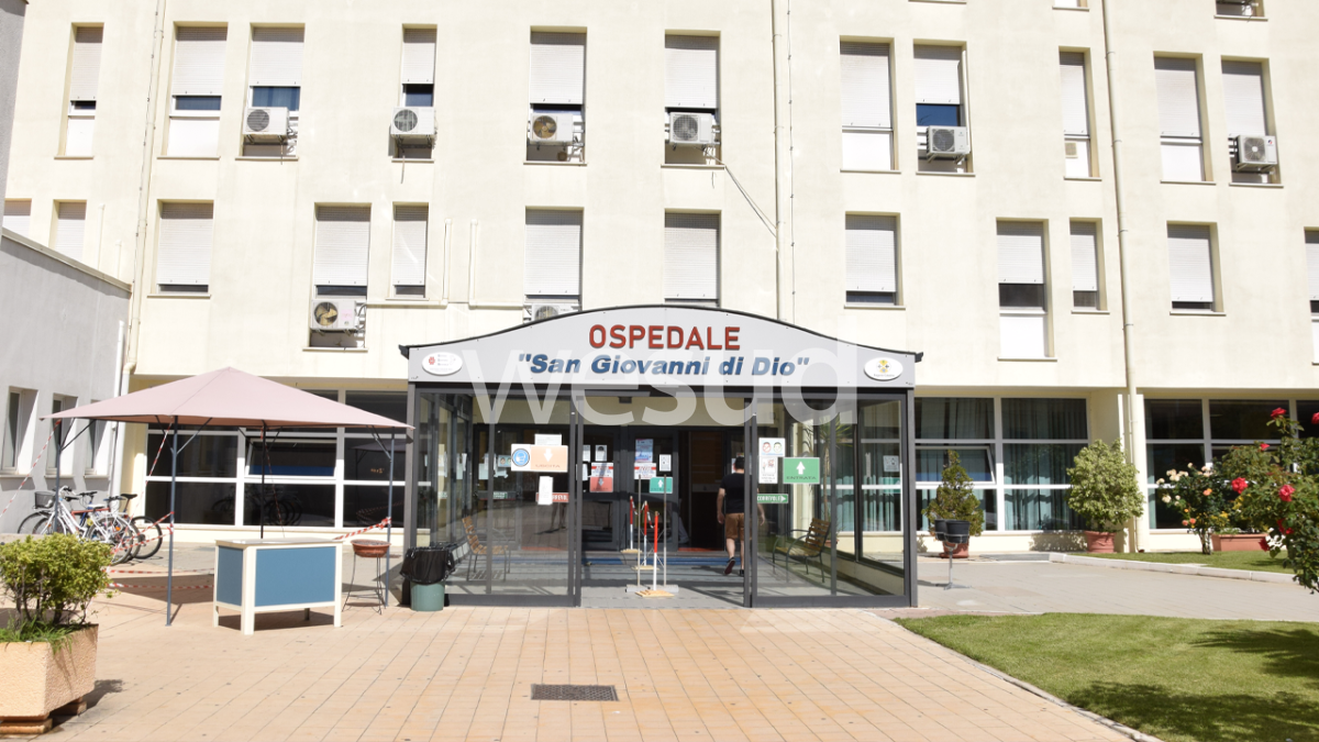Dialisi a Crotone, problema tecnico all’impianto: terzo turno per garantire le terapie