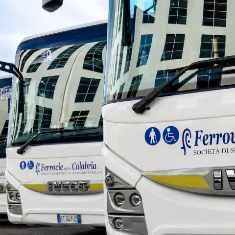 Trasporti in Calabria, via libera alla riforma del Tpl: ora il passaggio in Consiglio