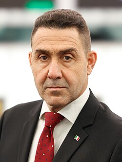 Sondaggi politici, Futuro Nazionale cresce e supera Forza Italia