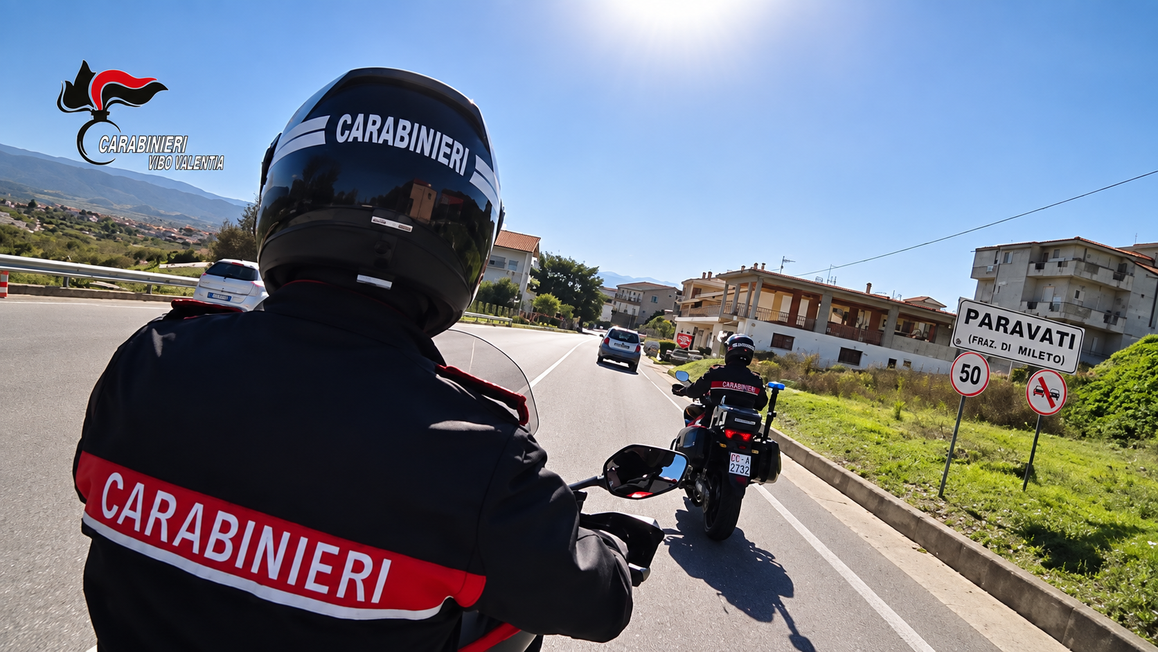 Paravati, bloccati nel giardino di un’abitazione: due arresti