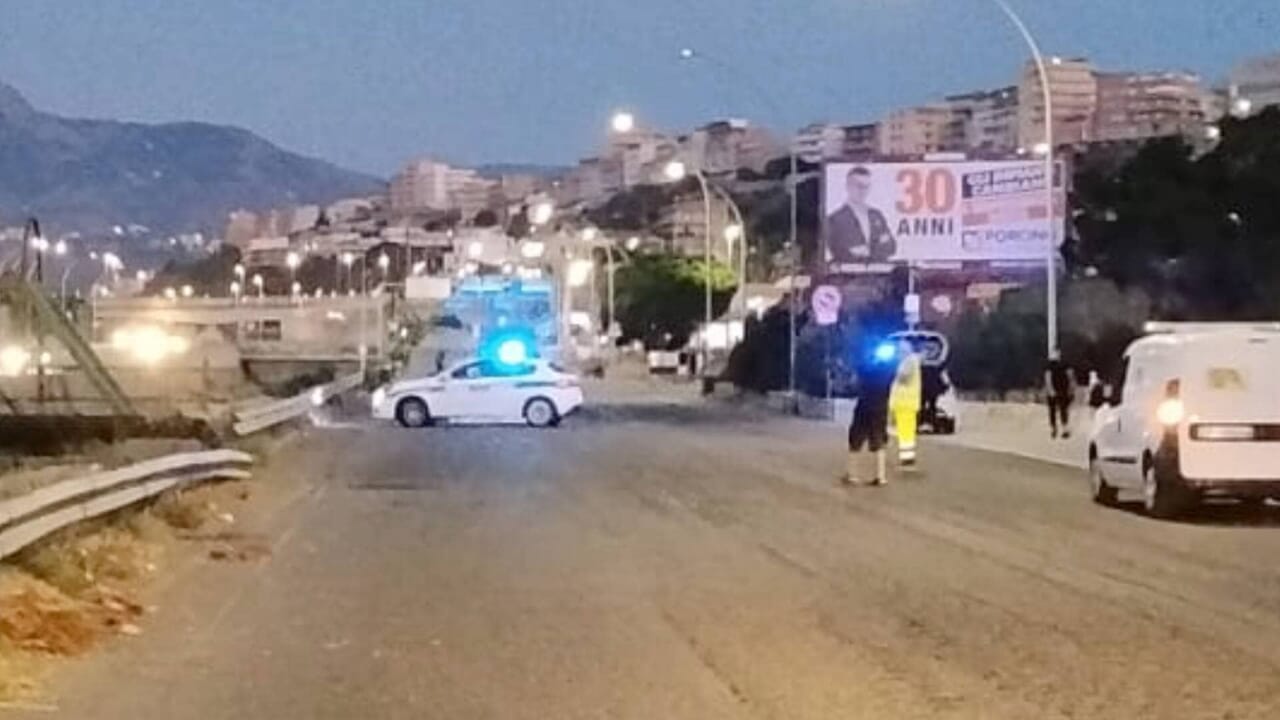 Incidente sulle bretelle del Calopinace: morta una 23enne, grave un 22enne