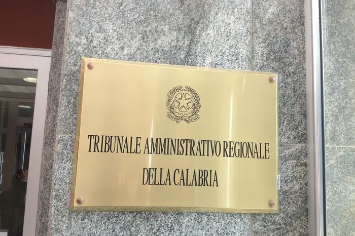Tar Calabria, inammissibile il ricorso della Regione sul referendum per i sottosegretari