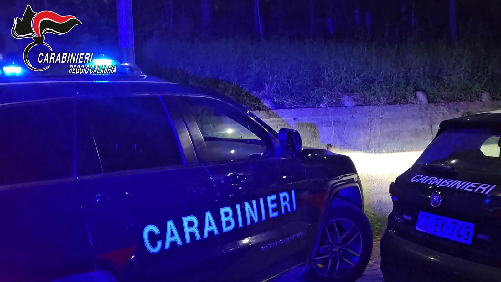 Campo Calabro, aggredisce la convivente incinta con una cinghia: arrestato
