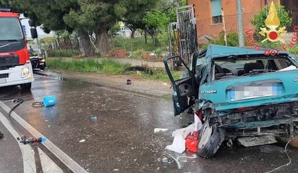 Incidente sulla Statale 106 a Cropani, una persona muore nello scontro con una bici elettrica